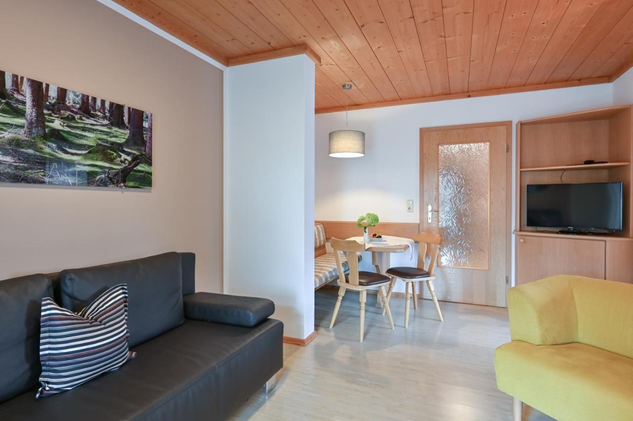 Landhaus Grobert Seeg Exteriér fotografie