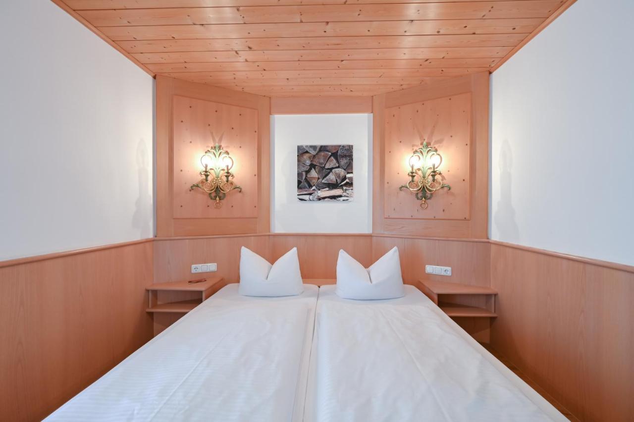 Landhaus Grobert Seeg Exteriér fotografie